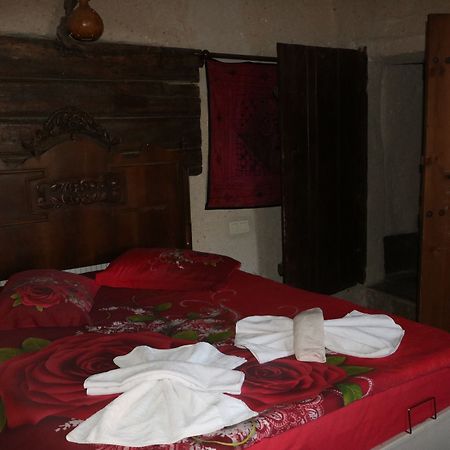 Crazy Horse Pension Ortahisar Esterno foto